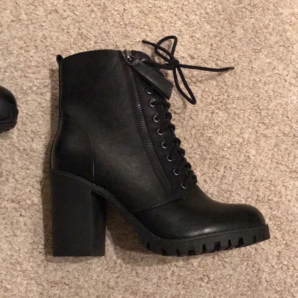 Boots news size 8